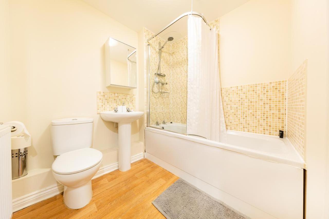 2 Bed 2 Bathroom Apartment Free Parking Bristol Eksteriør bilde