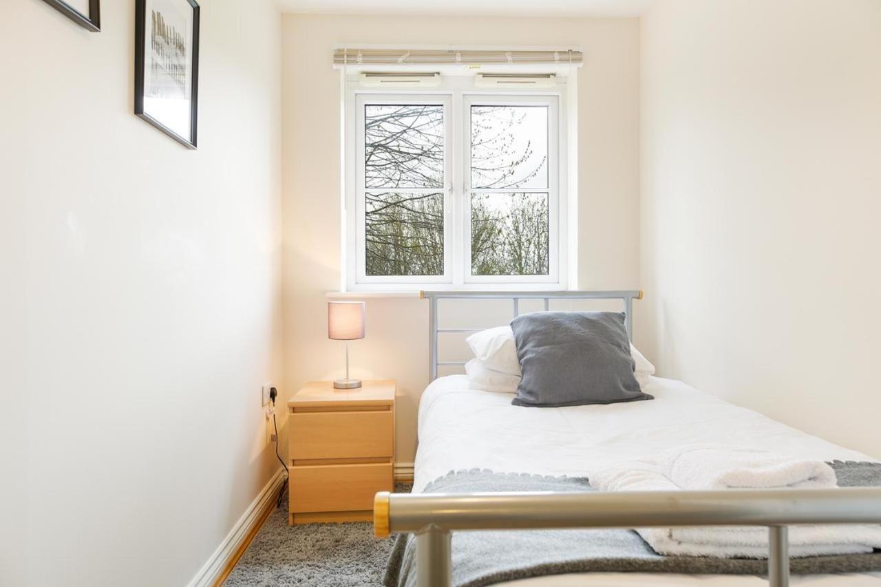 2 Bed 2 Bathroom Apartment Free Parking Bristol Eksteriør bilde